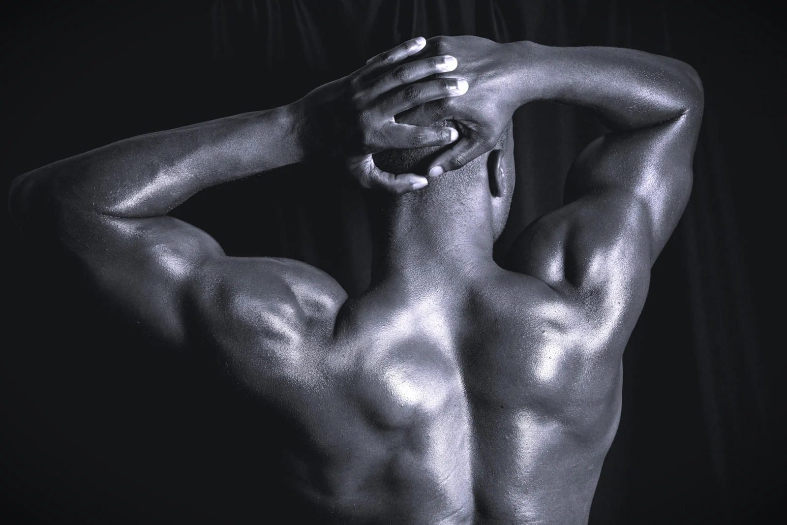 shoulder workout for wider size and shape