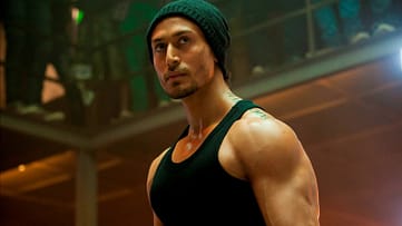 7 best thriller action movies of bollywood
